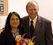 Dolores Huerta, Cruz Reynoso