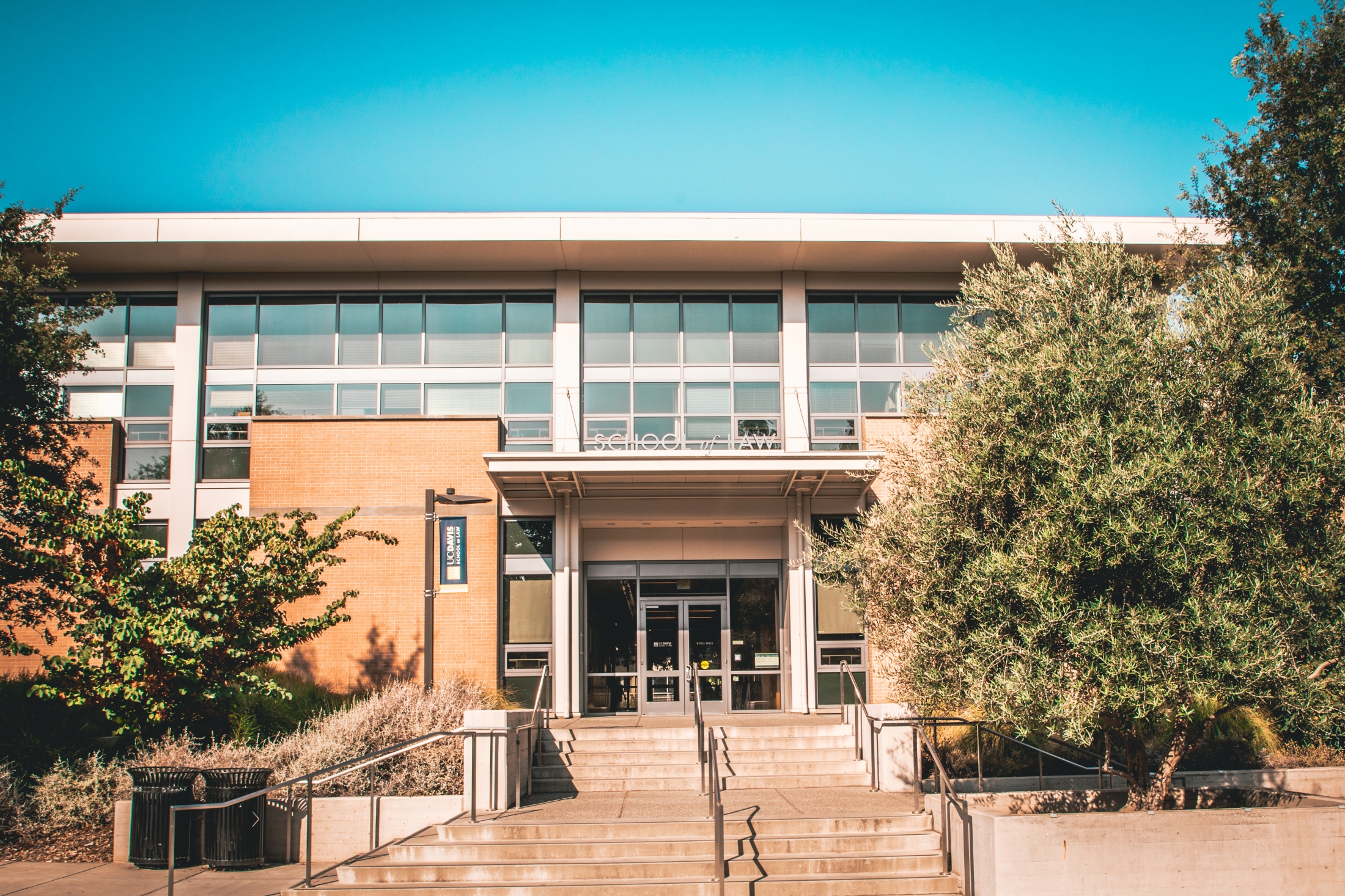 king-hall-entrace.jpg