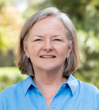 Professor Lisa Pruitt headshot photo.